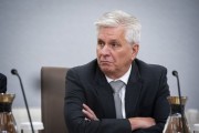 美聯儲理事Waller：距離降息又近了一步 失業率上行風險升高