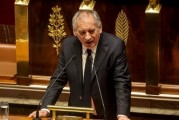 法國政府在議會不信任投票中過關