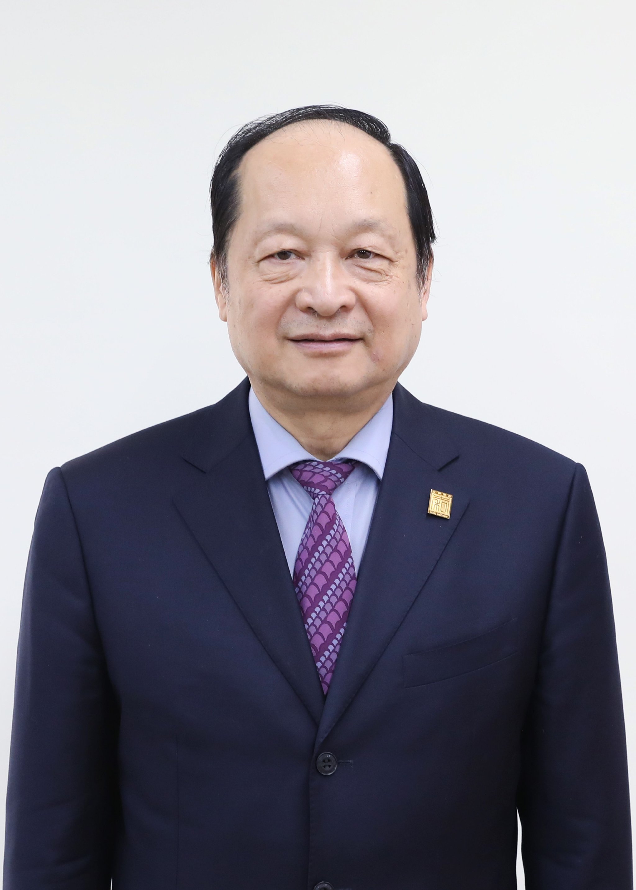 專訪丁一凡：預計美聯儲降息對中國外貿影響有限，高技術含量出口產品不會因匯率波動而顯著削弱競爭力
