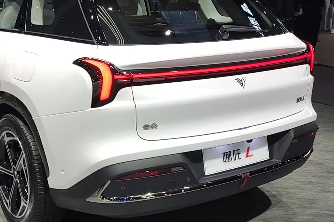 哪吒汽車回應降薪傳聞：旨在降本增效，推動經營現金流轉正